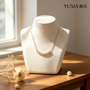 YUSIA 釉见 璀璨笑脸轻奢锁骨链