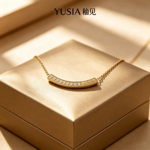 YUSIA 釉见 璀璨笑脸轻奢锁骨链