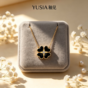 YUSIA 釉见 同心心瓣四叶草珐琅轻奢锁骨链