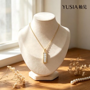 YUSIA 釉见 亮面金砖简约几何吊坠项链