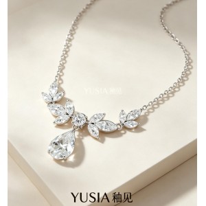 YUSIA 釉见 羽翼叶簇水滴锆石轻奢吊坠项链