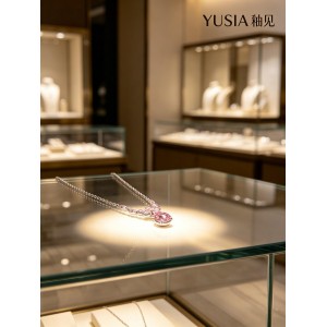 YUSIA 釉见 繁花簇水滴锆石轻奢吊坠项链