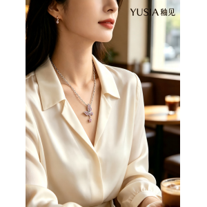 YUSIA 釉见 蝶尾缀星锆石轻奢吊坠项链