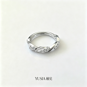 YUSIA 釉见 双带交织扭绳簇镶碎钻细银戒指