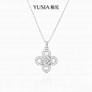 YUSIA 釉见 吉祥环聚中国结锆石吊坠项链