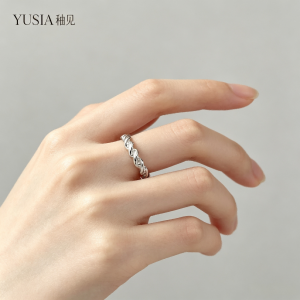 YUSIA 釉见 立体绞丝扭纹波光细款素圈银戒指