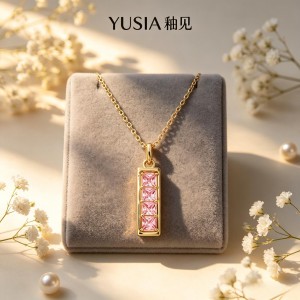YUSIA 釉见 亮面金砖简约几何吊坠项链