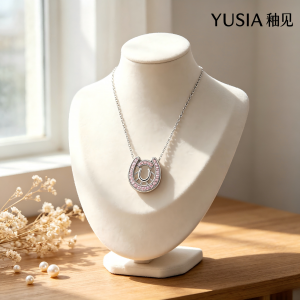 YUSIA 釉见 幸运双环 U形吊坠项链