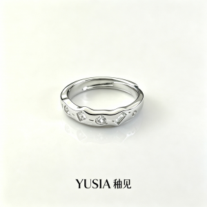 YUSIA 釉见 起伏曲面错落几何碎锆石通勤戒指